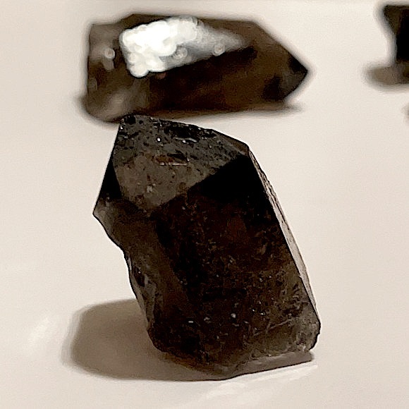 🍒BOGO🍒 Smokey Quartz Points & Doubles 🖤 - Picture 4 of 12